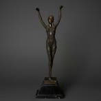 Naar D.H. Chiparus. - Beeld, Stijlvol elegant figuur 65 cm /