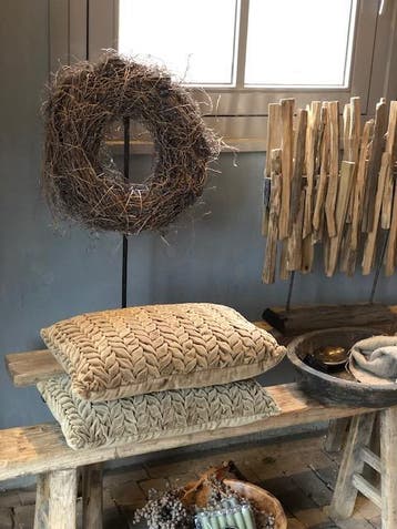 PRACHTIG NIEUW VELVET TAUPE RECHTHOEKIG KUSSEN fluweel, Huis en Inrichting, Nieuw