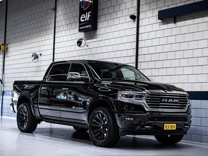 Dodge Ram 1500  | Financial Lease voor 894 p/mnd, Auto's, Dodge, Dealer onderhouden, Lease, Bruin, Automaat, Overige carrosserieën
