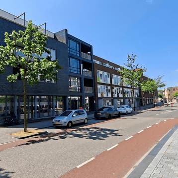 Appartement in Enschede gevonden voor €2350,- pm, Huizen en Kamers, Huizen te huur, Direct bij eigenaar, Overijssel, Enschede