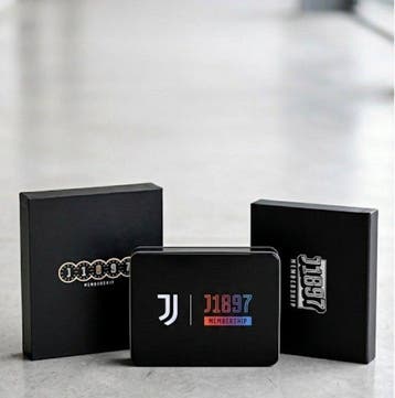 Juventus - Italiaanse voetbal competitie - Voetbalshirt, Nieuw