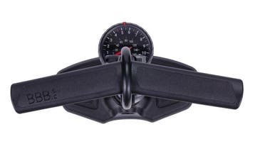 BBB Cycling AirWave Fietspomp met Drukmeter - Vloerpomp, Ophalen of Verzenden, Zo goed als nieuw, BBB Cycling