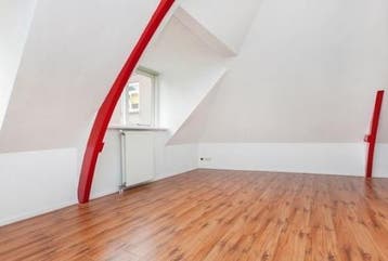Te Huur Studio Van Swietenstraat In Den Haag, 20 tot 35 m², Den Haag