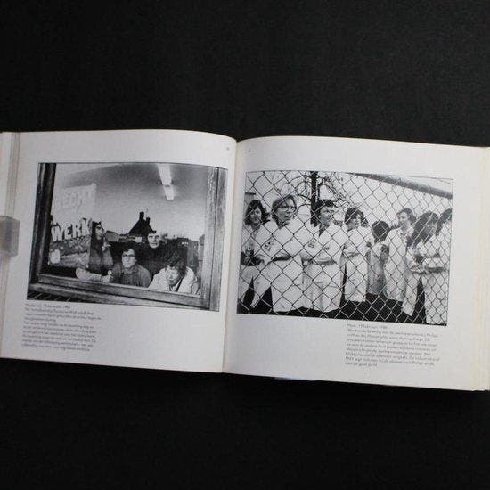 Zelfportret - Ariens 9789063280710, Boeken, Politiek en Maatschappij, Gelezen, Verzenden