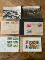 Wereld - Wereld- 10KG doos met brieven, bewijzen, FDCs,, Postzegels en Munten, Gestempeld