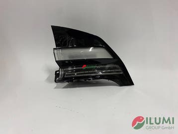 Toyota Prius V 23 - Achterlicht rechts LED Europa, Verzenden, Gebruikt