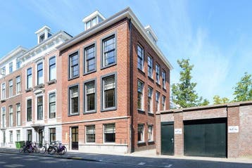 Huis te huur aan Bazarstraat in Den Haag, Huizen en Kamers, Huizen te huur, Tussenwoning, Zuid-Holland