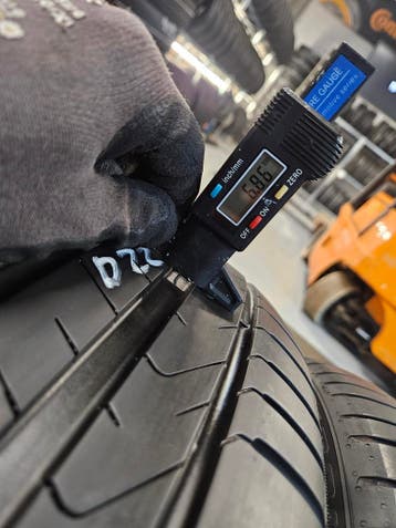 255/40/21 102T PIRELLI SCORPION AO D22 4x 6.8MM PROFIEL, Ophalen, Gebruikt, 255 mm, 21 inch