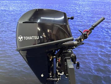“ Tohatsu 30 pk buitenboordmotor | Buitenkans |, 10 tot 30 pk, Viertaktmotor, Ophalen of Verzenden, Zo goed als nieuw