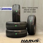 205/45/17 88W Michelin 4seizoensbanden demo/5,5mm profiel 4X, Gebruikt, 17 inch, All Season, Band(en)