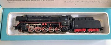 Märklin H0 - 3047 - Stoomlocomotief met tender (1) - BR44, Nieuw
