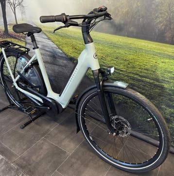 NIEUWE Gazelle Grenoble C8 - Electrische Damesfiets - Bosch, Nieuw, Ophalen of Verzenden, 50 km per accu of meer, 55 tot 59 cm