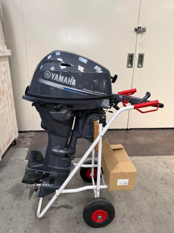 Yamaha 25 pk 4 takt met 25 L tank., Watersport en Boten, Buiten- en Binnenboordmotoren, Nieuw, Benzine, Viertaktmotor