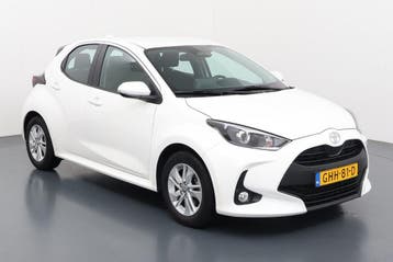 Private Lease - Toyota Yaris - Hybrid 115 Active 5d, Gebruikt, Met garantie (alle), Hybride Elektrisch/Benzine, Yaris