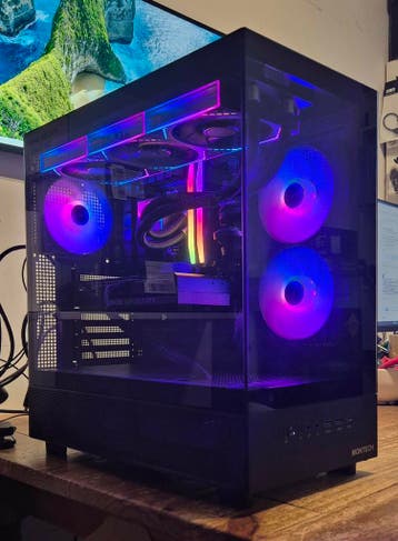 Ryzen 7 7800x3d / RTX5070ti / 32GB / 2TB m.2 / W11 /Garantie, Computers en Software, AMD Ryzen 7 7800x3d, 32 GB, Virtual Reality