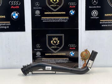 Mercedes Sprinter pijp brandstoftank vulpijp 2022A9104710600, Gebruikt