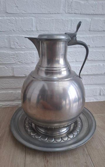 Karaf (2) - Tin