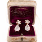 Zonder minimumprijs - Oorbellen - 9 kt. Roségoud - 0.80ct., Sieraden, Tassen en Uiterlijk, Oorbellen, Nieuw
