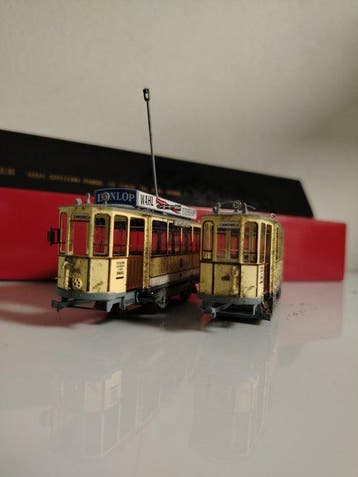 Elfer H0 - Modeltram (1) - Tractie-eenheid Serie 600 met, Nieuw