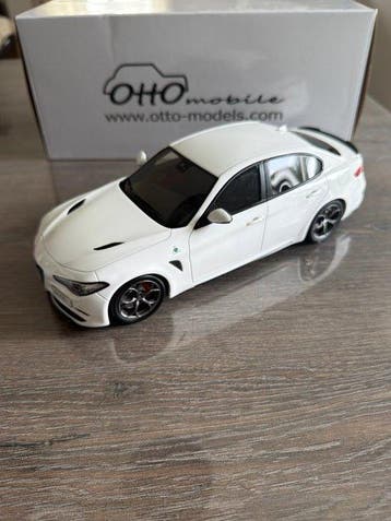 Otto Mobile 1:18 - Model sportwagen - Alfa Romeo Giulia, Nieuw