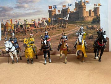FRONTLINE - Speelgoedsoldaatje - 1400-1450 - Europa, Nieuw