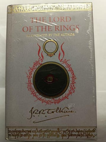 J.R.R. Tolkien - The Lord of the Rings- One Volume Edition -