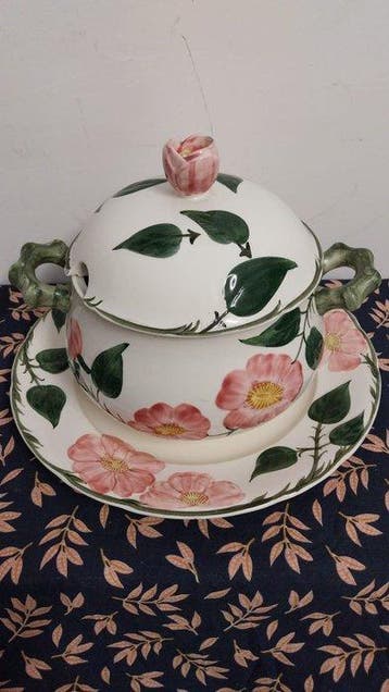 Villeroy & Boch - Tureen - Keramiek, Aardewerk - wilde roos