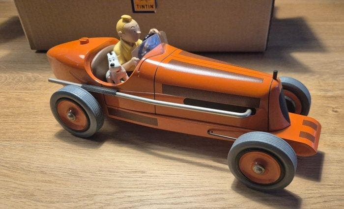 Moulinsart - Beeldje - Kuifje in Amilcar - Hout, Boeken, Strips | Comics