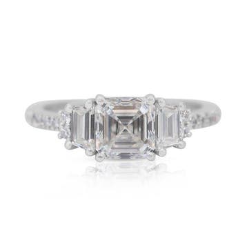 Ring - 18 karaat Witgoud - 1.96ct. tw. Diamant (Natuurlijk), Sieraden, Tassen en Uiterlijk, Ringen, Nieuw