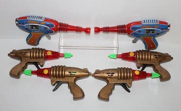 Shudo en Razer - Speelgoed - 2 x Astroray Gun + 4 x Ray Gun