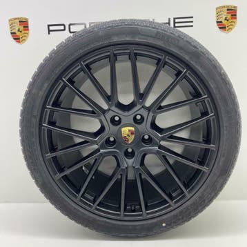 Porsche Cayenne (E3)ORIGINELE 21 Spyder GTS met winterbanden, Ophalen, Banden en Velgen, Nieuw, 305 mm