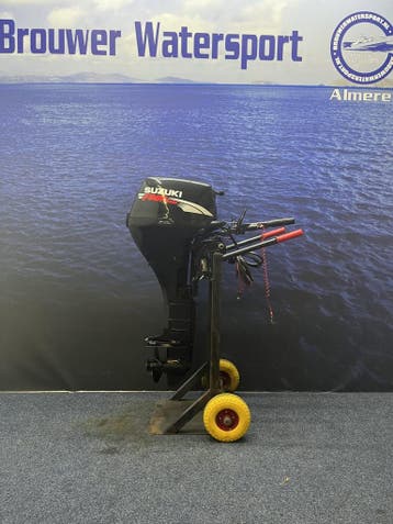 Suzuki, Watersport en Boten, 10 tot 30 pk, Viertaktmotor, Ophalen of Verzenden, Zo goed als nieuw