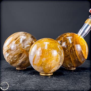 Stralende Golden-Healer-kwartsbal-set uit Brazilië – warme