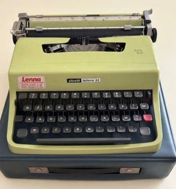 Marcello Nizzoli - Olivetti, Lettera 32 - Typemachine -
