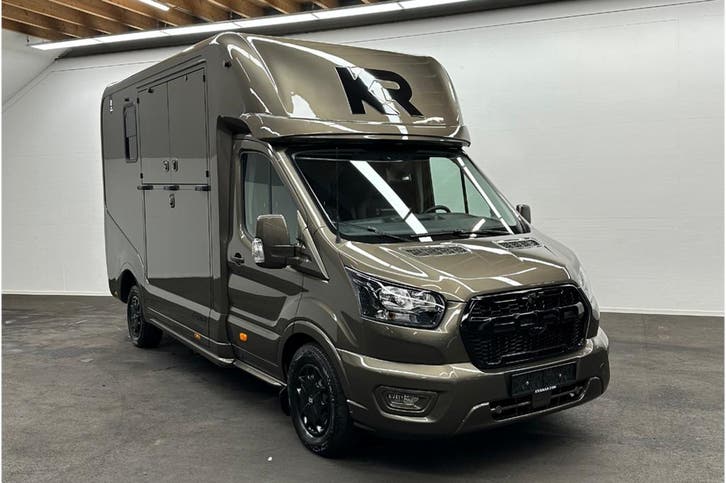Ford Transit Krismar Horsetruck, Dieren en Toebehoren, Paarden en Pony's | Trailers en Aanhangwagens, Nieuw, Verzenden