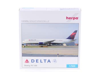 Schaal 1:500 Herpa 509954 Delta Air Lines Boeing 767-300..., Ophalen of Verzenden, Gebruikt