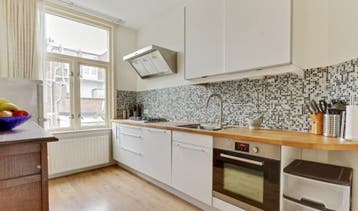 Te Huur 4 Kamer Appartement Anjelierstraat In Den Haag, Den Haag, Den Haag, Direct bij eigenaar, Appartement