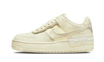 Nike Air Force 1 Shadow Coconut Milk (W), Kleding | Dames, Schoenen, Nieuw