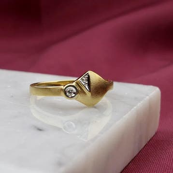 8 karaat ring met diamanten; 0,02 ct., Sieraden, Tassen en Uiterlijk, Ringen, 18 tot 19, Gebruikt, Geel, Ophalen of Verzenden