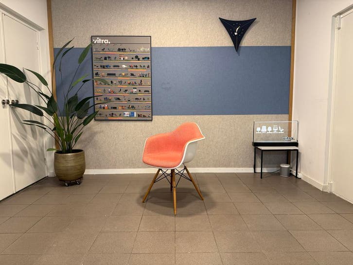 2de Hands Design Meubels | Vitra en meer! | Thuisbezorgd, Huis en Inrichting, Fauteuils, 50 tot 75 cm, 100 tot 125 cm, Nieuw, Hout
