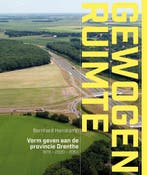 Gewogen Ruimte 9789493164017 Bernhard Hanskamp, Verzenden, Zo goed als nieuw, Bernhard Hanskamp
