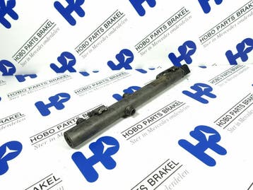 Common rail A 642 070 2695, Ophalen of Verzenden, Gebruikt, Mercedes-Benz