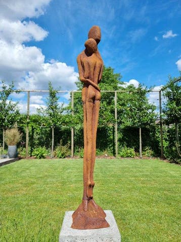 sculptuur, Omhelzend koppel - 100 cm - IJzer, Antiek en Kunst