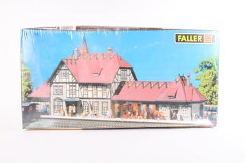 Faller H0 - 116 - Modeltrein bouwpakketten (1) - Station, Nieuw