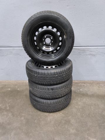 Winterset 14 inch Achilles Winter 101X 185/60 R14 7,5 mm, Auto-onderdelen, 14 inch, Gebruikt, Banden en Velgen, Personenwagen