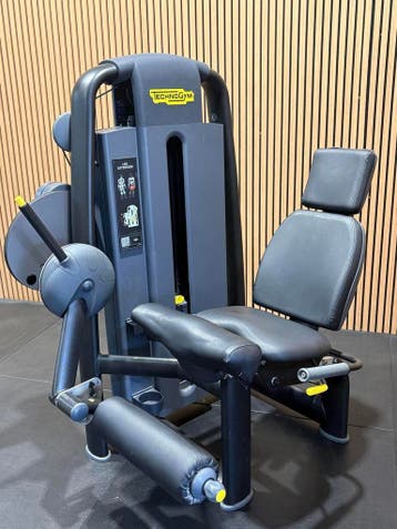 Technogym Selection Pro Leg Extension (ML91) Anthracite Blac, Sport en Fitness, Zo goed als nieuw