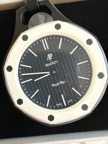 Swatch - Royal Pop - Zonder minimumprijs - SSX03W101N -, Nieuw