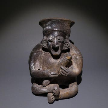Colima, Terracotta Figuratieve vaas. 13 cm hoog. 100 v.Chr., Verzamelen