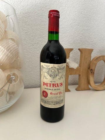 1979 Petrus - Pomerol - 1 Fles (0,75 liter), Verzamelen, Wijnen, Nieuw