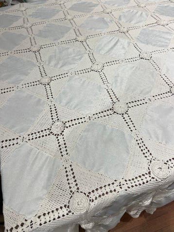Bedsprei - 270 cm - 230 cm - Handgemaakt, Antiek en Kunst